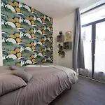 Appartunique - Bardiaux - Moderne - Centre-ville アパートホテル 3*