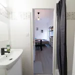 Appartunique - Bardiaux - Moderne - Centre-ville 3* ヴィシー