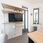 Appartunique - Bardiaux - Moderne - Centre-ville מלון דירות