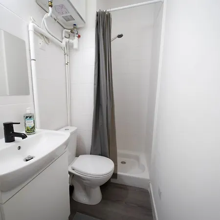 Appartunique - Bardiaux - Moderne - Centre-ville 3* Vichy