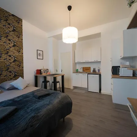 Aparthotel Appartunique - Bardiaux - Moderne - Centre-ville 3*