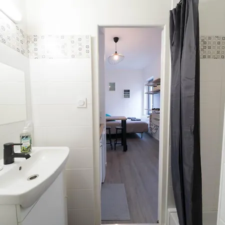 Appartunique - Bardiaux - Moderne - Centre-ville 3* Vichy