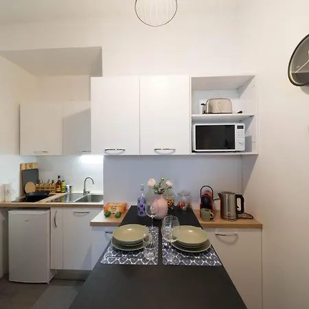 Appartunique - Bardiaux Aparthotel