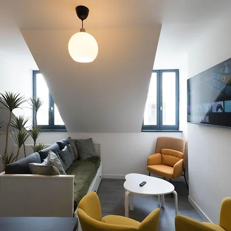 Appartunique - Bardiaux Apartahotel *